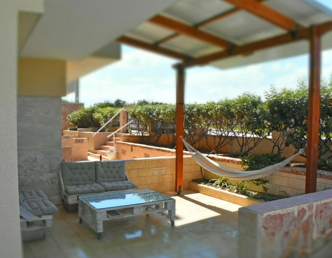 Seaside Studio Meltemi Rafína Exterior foto